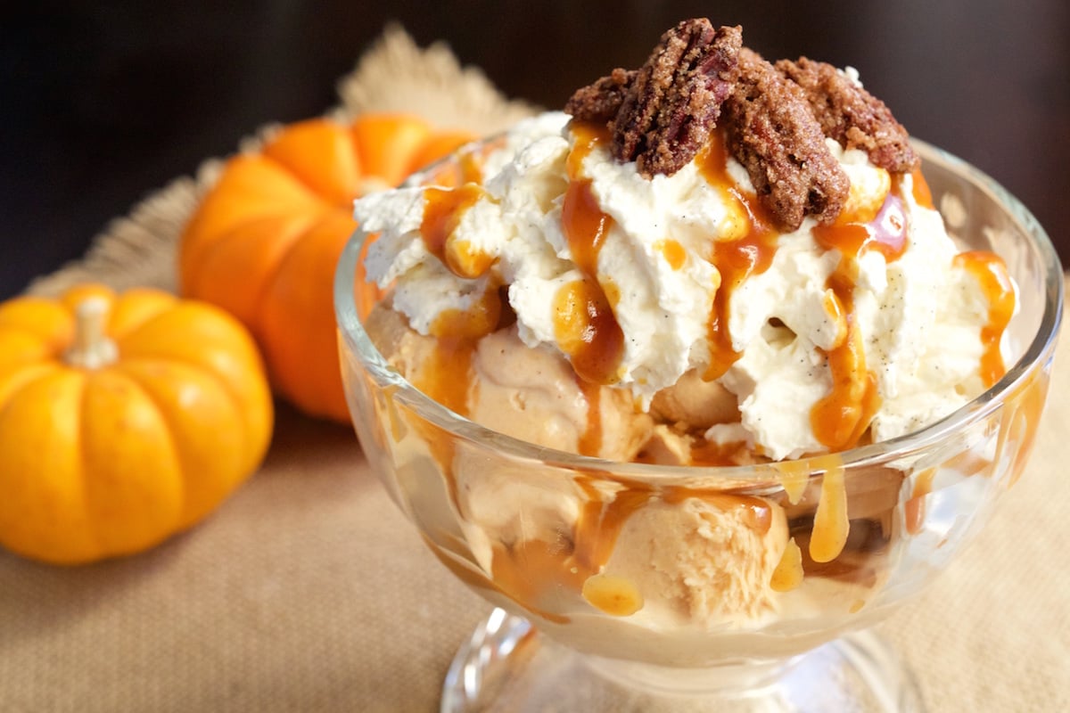 pumpkin_pie_ice_Cream_sundae_Recipe.jpg
