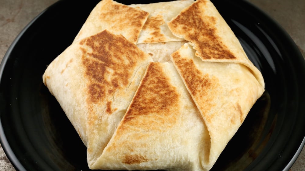 Best Crunchwrap Supreme Recipe - How to Make a Copycat Taco Bell Crunchwrap  Supreme