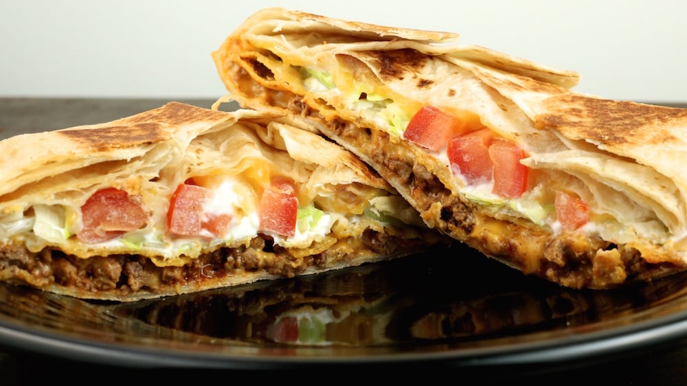 Easy Taco Crunch Wraps - SueBee Homemaker