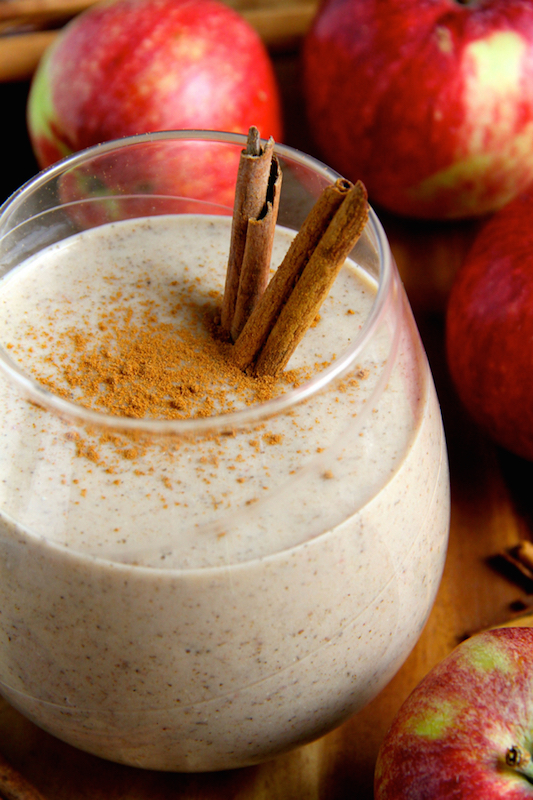 Caramel Apple Overnight Oatmeal Smoothie - Healthy Fall Recipes